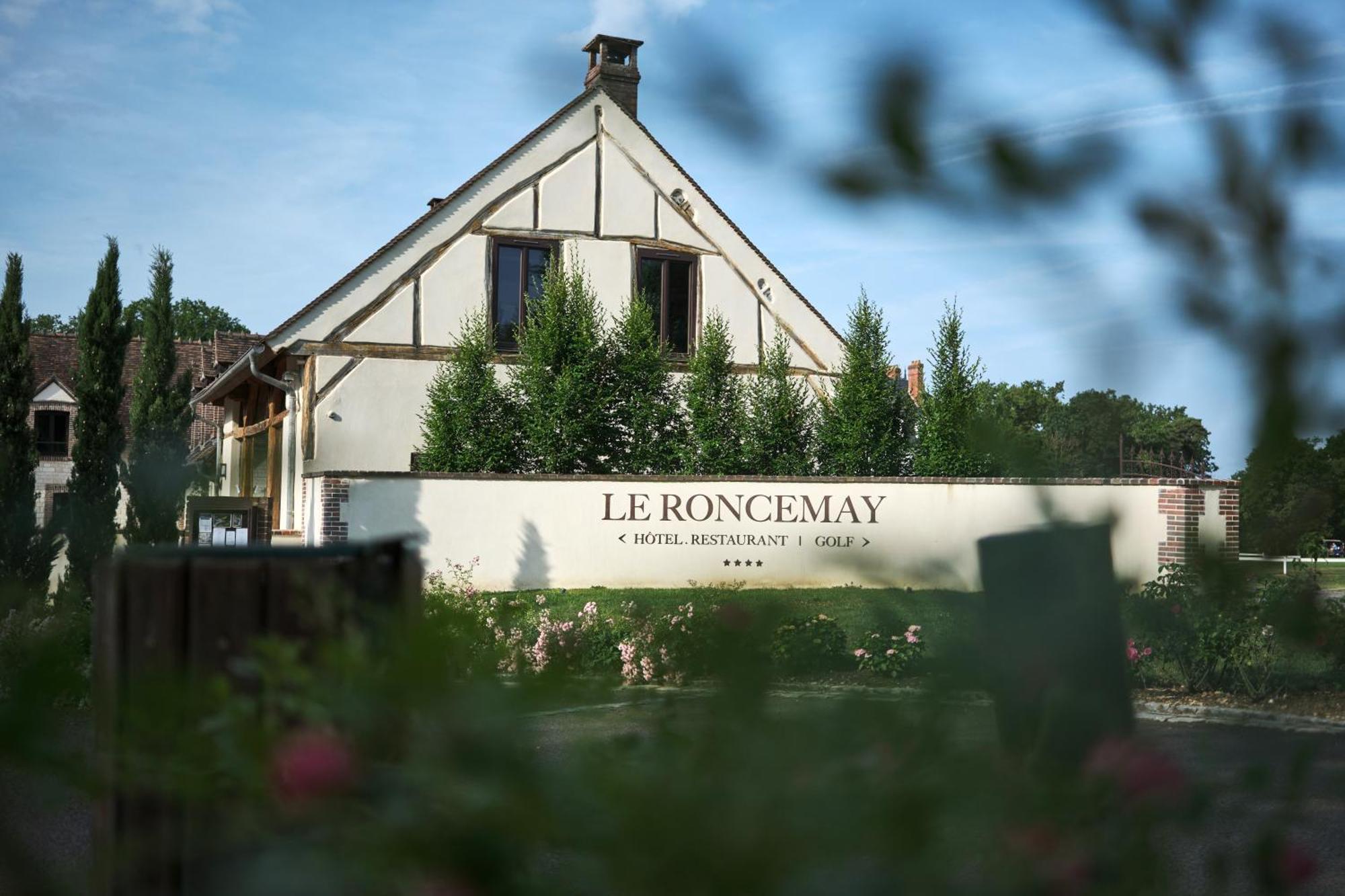 Domaine Du Roncemay - Hotel, Restaurants, Spa & Golf Aillant-sur-Tholon Kültér fotó
