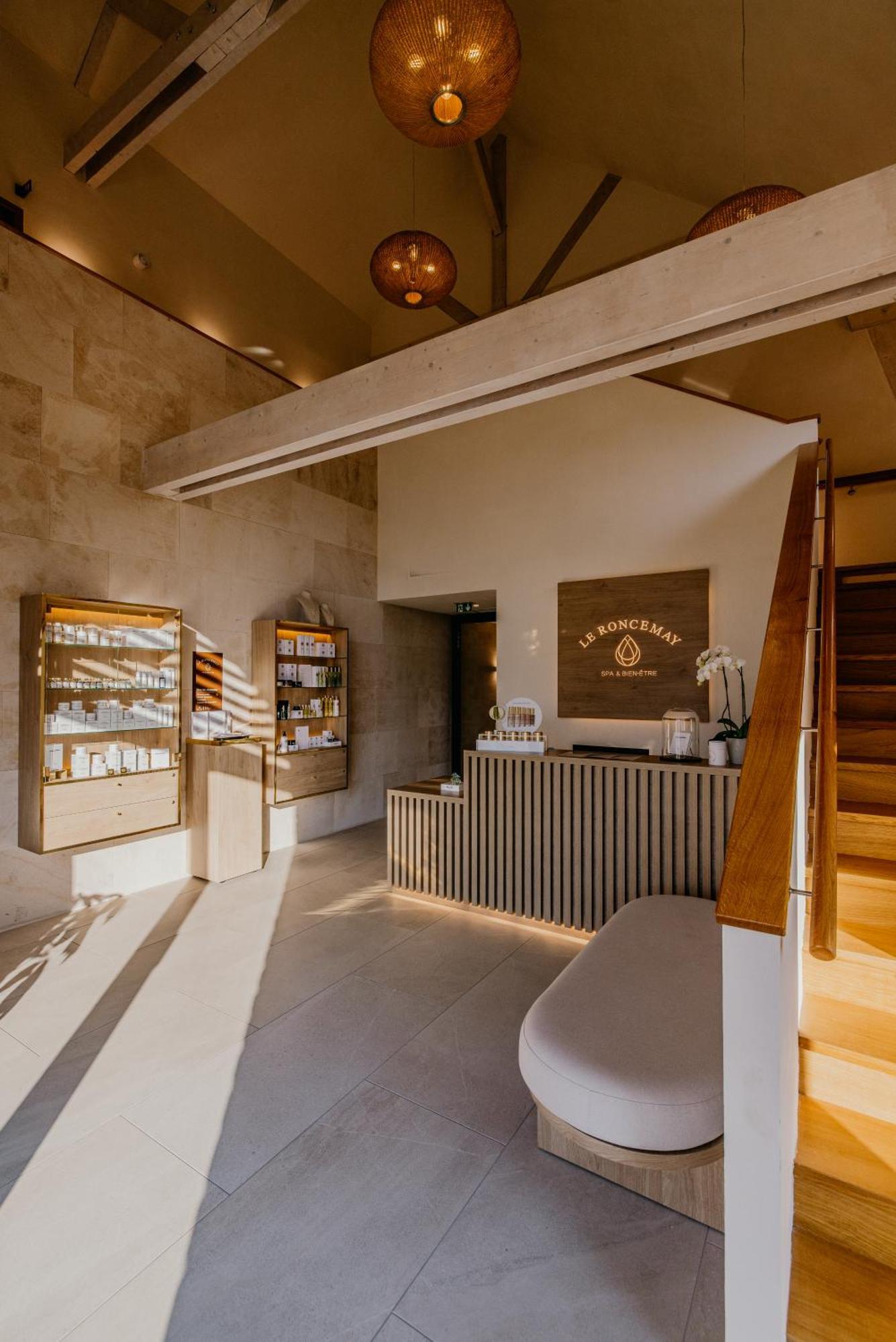 Domaine Du Roncemay - Hotel, Restaurants, Spa & Golf Aillant-sur-Tholon Kültér fotó