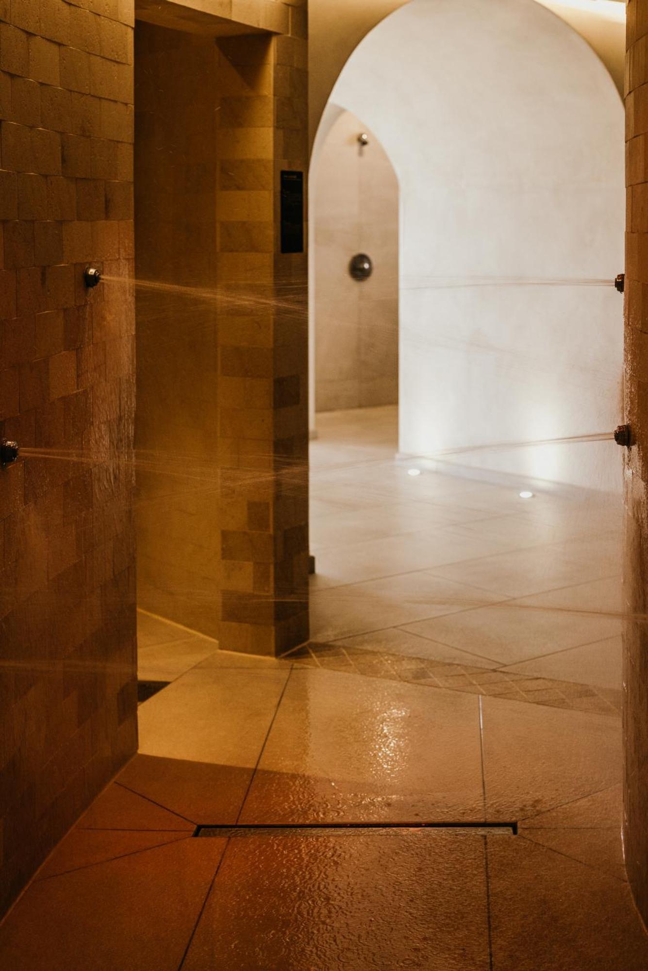 Domaine Du Roncemay - Hotel, Restaurants, Spa & Golf Aillant-sur-Tholon Kültér fotó