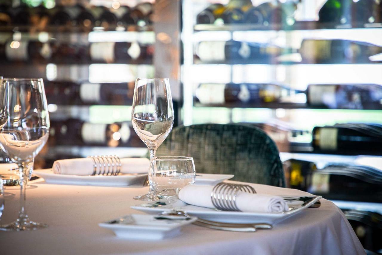 Domaine Du Roncemay - Hotel, Restaurants, Spa & Golf Aillant-sur-Tholon Kültér fotó
